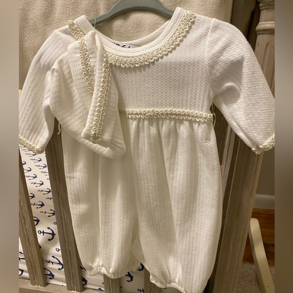 Baby ivory outfit